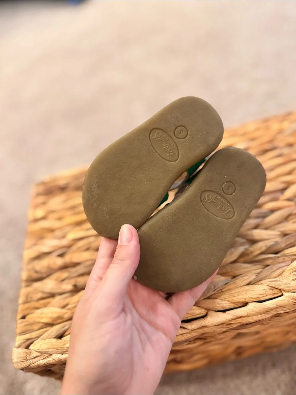 Footmates Adjustable Green Double-Buckle Sandals